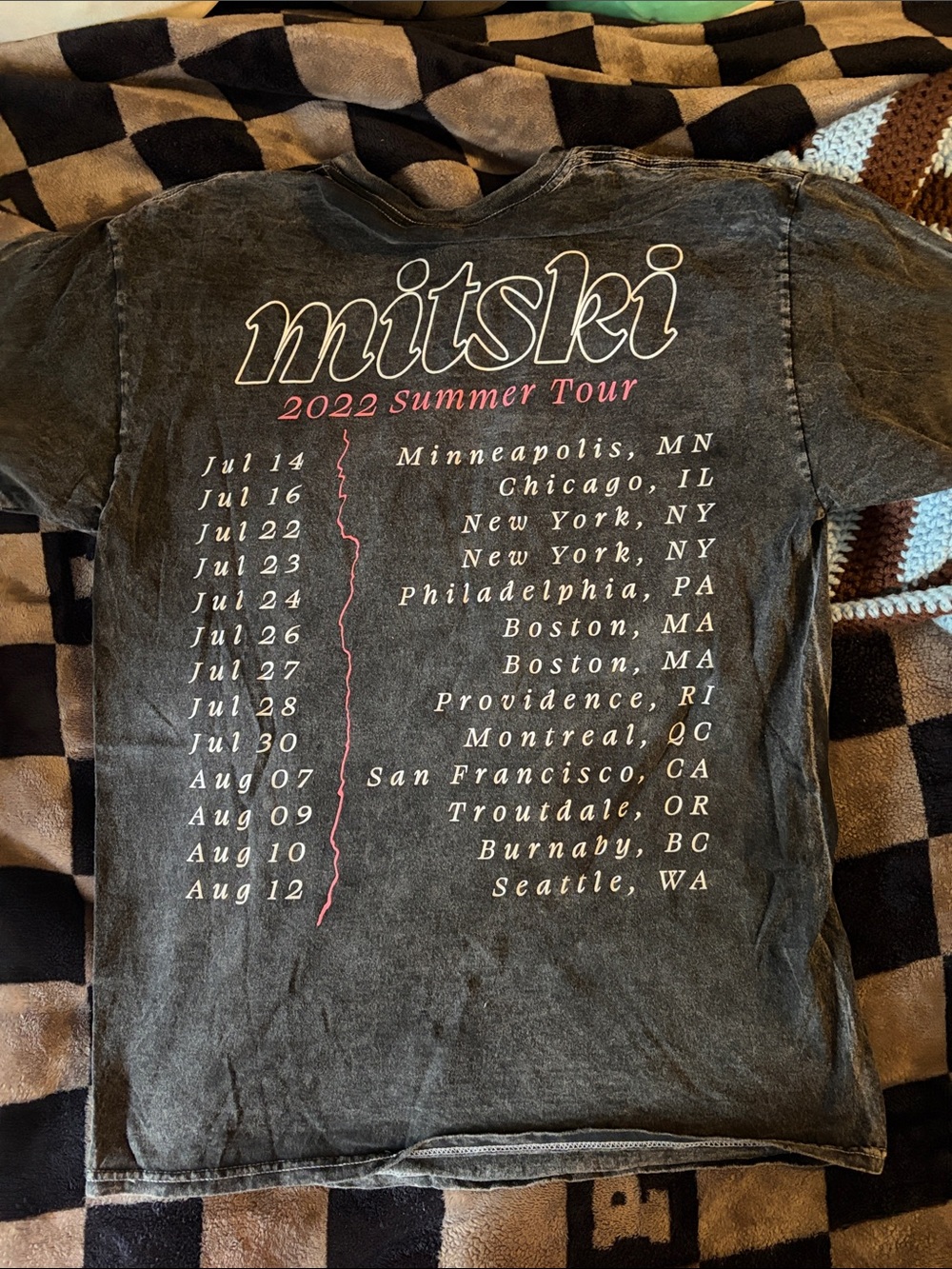 Mitski Short Sleeve Graphic Tee - Black with Pink Art - Picture 2 of 2